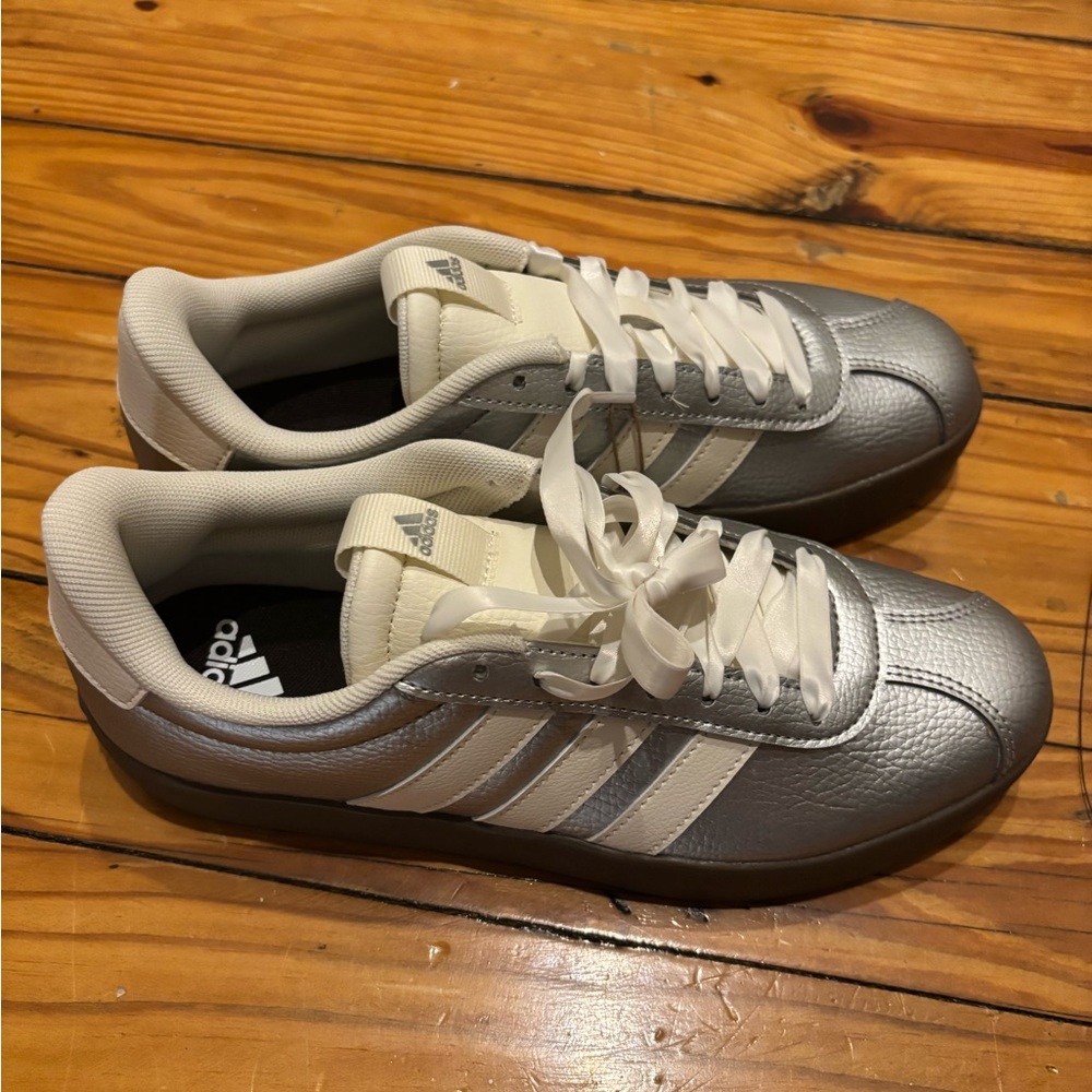 Adidas Women’s Silver and White Sneakers